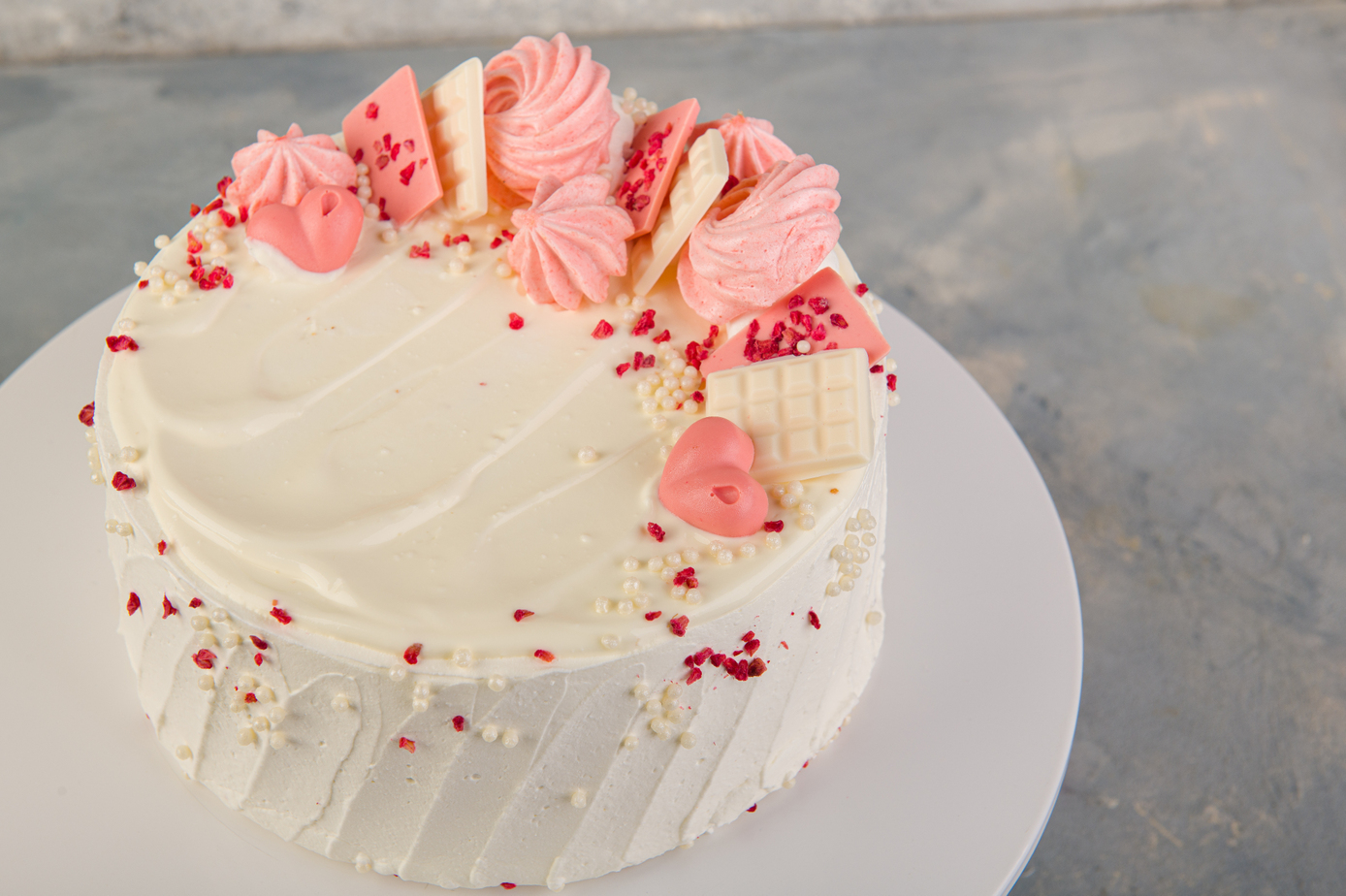 Торт с малиной и творогом Торт с малиной и творогом