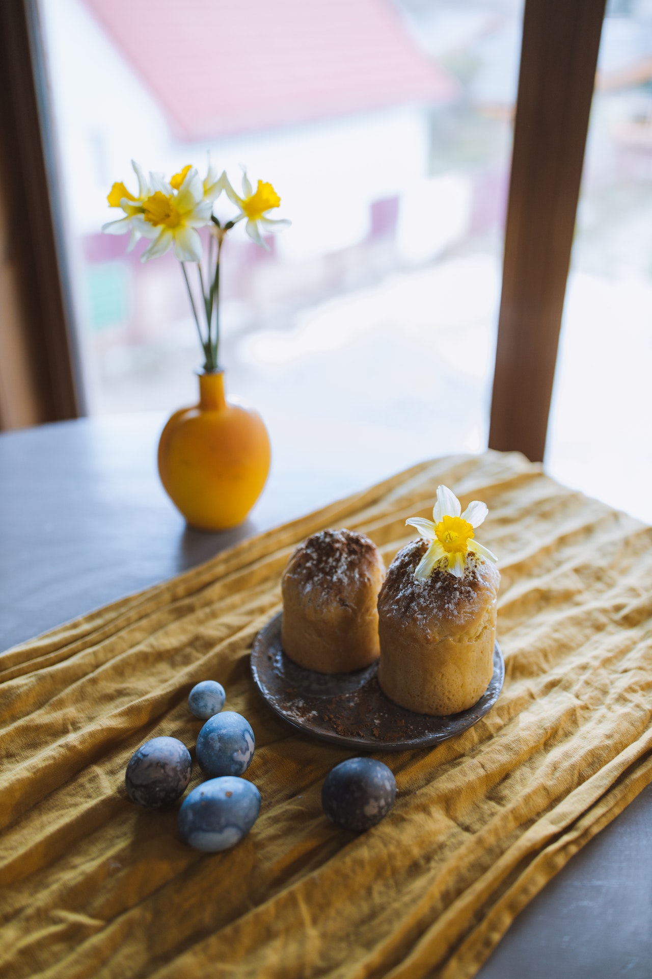 Пасхальные куличи и яйца