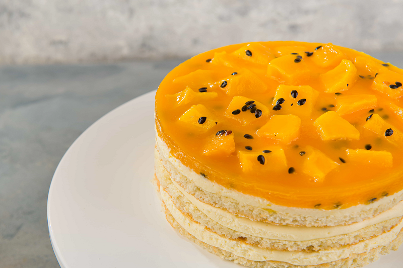 торт манго-манго с фруктовой начинкой