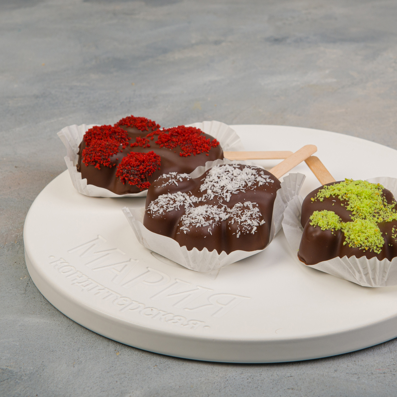 Пирожное лапка