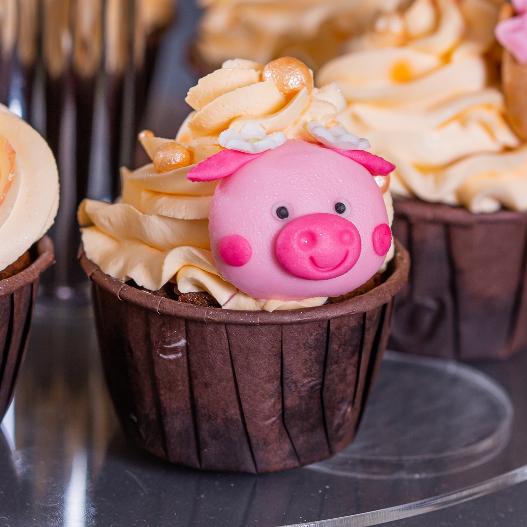 Капкейк со свинкой