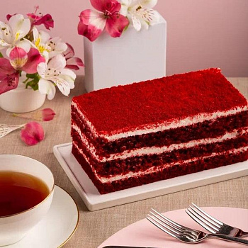 Торт-полоска «Красный бархат»